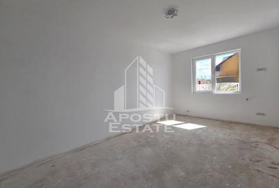 Casă cu 3 camere cu Teren 400 Mp în Parța - 4