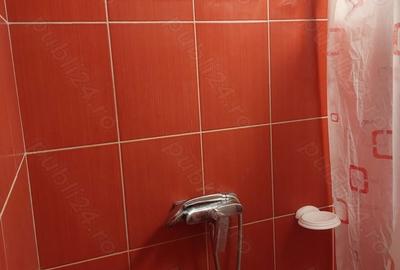 Casă cu 6 camere în Traian - 7