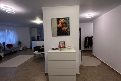 Casă cu 4 camere în Galați