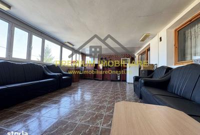 Apartament cu 3 camere decomandat în Central - 1