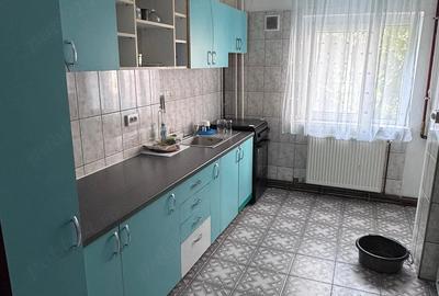 Apartament cu 3 camere decomandat în Soarelui - 7