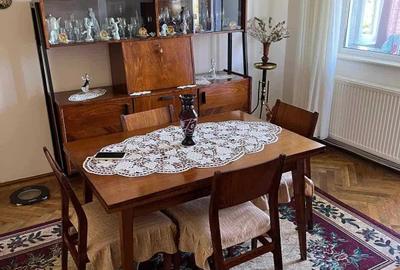 Apartament cu 3 camere semidecomandat în Ultracentral