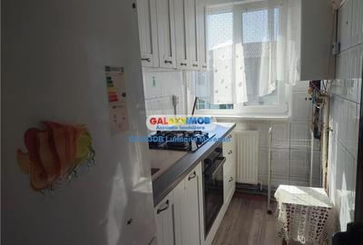 Apartament cu 2 camere nedecomandat, mobilat în Micro 6 - 17