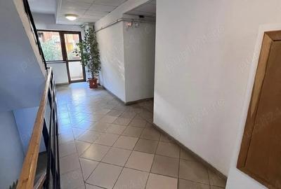 Apartament cu 3 camere decomandat, mobilat în Mihai Bravu