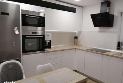 Casă cu 5 camere cu Teren 370 Mp în Central - 4
