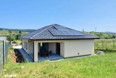Casă cu 4 camere cu Teren 800 Mp în Baciu - 5