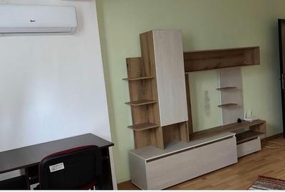 Garsonieră decomandată în Gorjului - 2