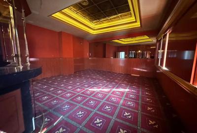 Unirii sp  200 mp vad comercial stradal vizibilitate buna Unirii sp  200 mp vad comercial stradal vizibilitate buna - 2