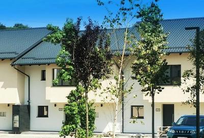VILA IRIS, PRIMAVERII VILLAS, CARTIER PRIVAT LANGA ORAS - 1