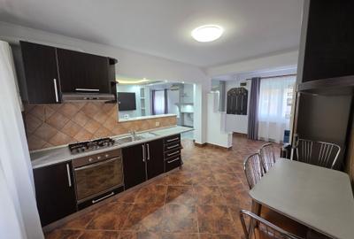 Inchiriez apartament cu scara interioara si garaj - 3