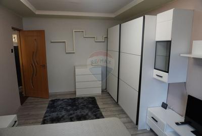 Apartament cu 2 camere, mobilat în Central - 2