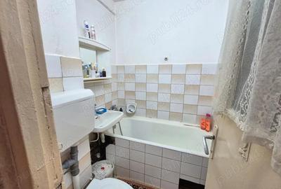 Vanzare apartament 2 camere semidecomadat zona Florilor str. Mimozei Vanzare apartament 2 camere semidecomadat zona Florilor str. Mimozei - 10