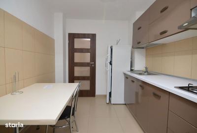 Apartament cu 3 camere semidecomandat, mobilat în Tineretului - 7