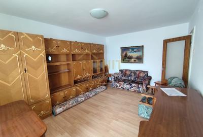 Apartament cu 3 camere decomandat, mobilat în 8 Martie - 2
