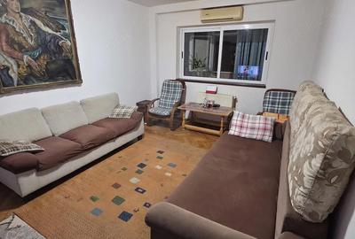 Apartament cu 4 camere decomandat în Central - 9