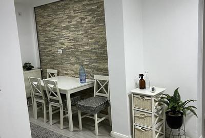 Apartament cu 2 camere decomandat în Central - 1