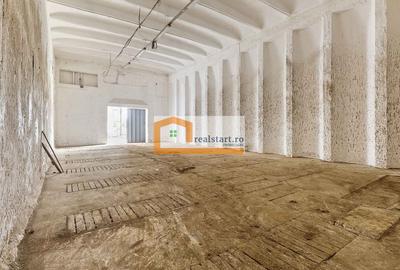 Spațiu comercial, de 5,600 mp, în Central - 4