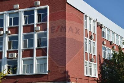 Spatiu de birouri de 4,000mp de vanzare in zona Industriilor - 3