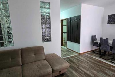 Apartament cu 3 camere în Nufărul - 2