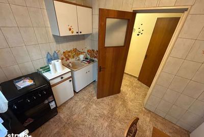 Garsonieră decomandată în Drumul Taberei