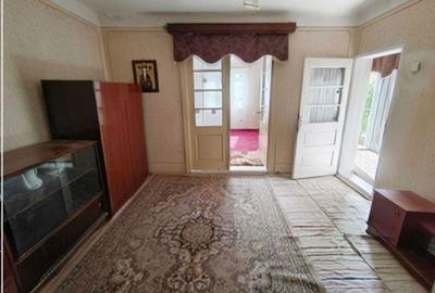 Casă cu 4 camere în Adânca - 2