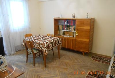 Apartament cu 3 camere decomandat în Calea Galați - 7
