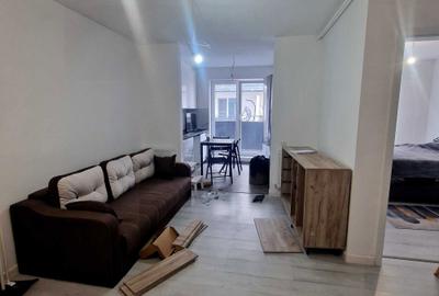 Apartament cu 2 camere decomandat în Titan