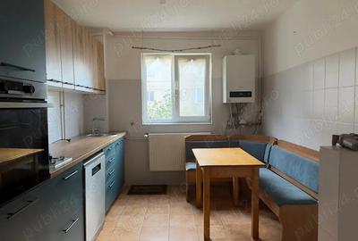 Apartament de vanzare Oras Victoria jud Brasov - 3