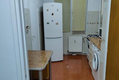 Apartament cu 3 camere decomandat în Drumul Taberei - 3