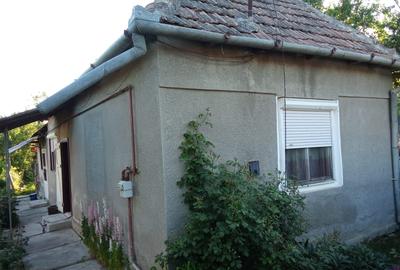 Casă cu 3 camere în Crăiești - 2