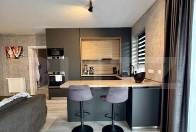 Apartament cu 3 camere decomandat în Libertății