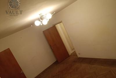 Apartament cu 3 camere decomandat în Titan - 19