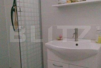 Casă cu 3 camere cu Teren 2116 Mp în Central - 10