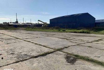 Teren de 5000 mp, în Central