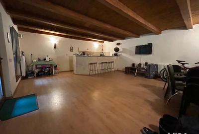 Casă cu 4 camere în Central - 6