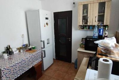 Apartament cu 2 camere decomandat în Războieni - 4