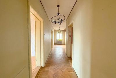 Casă individuală cu 7 camere cu Canalizare în Elisabetin - 9