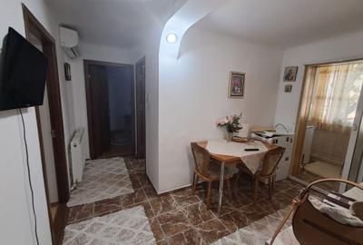 Apartament 3 camere Zona Jandarmerie - Strada Plevnei - etaj 3/3  - 65 mp - 1