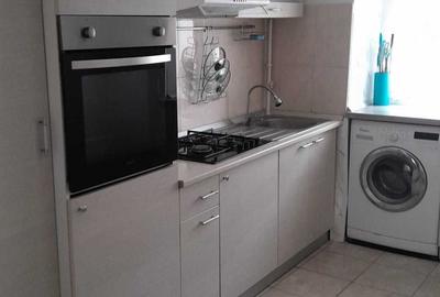Apartament cu 4 camere decomandat în Ultracentral