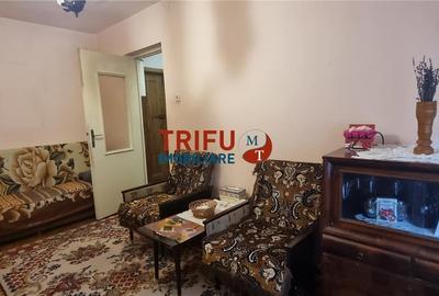 Apartament 3 camere semidecomandat zona Cetate etaj 2 - 5
