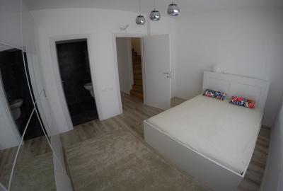 Casă individuală cu 5 camere cu Canalizare în Central - 11