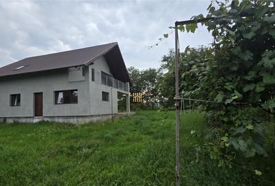Casa Noua in Mitocu Dragomirnei Suceava De 0727817187 - 7