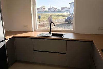 Casa finisata, cartier Beverly Hills, aproape de Oradea si de Baile Felix. - 7