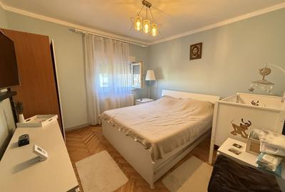 Apartament spatios cu 3 camere, decomandat, 65 mp utili + balcon 3 mp - Soarelui - 3