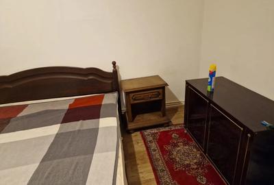 Apartament cu 3 camere decomandat în Tătărași
