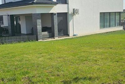 Casă cu 4 camere cu Teren 800 Mp în Apahida