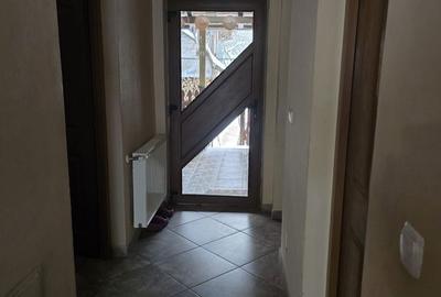 Casă cu 4 camere cu Teren 407 Mp în Păulești - 4