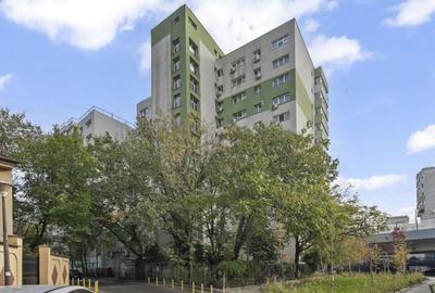 2 Camere Titulescu | Bloc 1978 | Decomandat | Comision 0 - 17