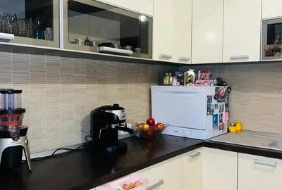 Vand P + 1 intrare Horia - 20