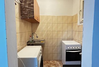 Garsonieră decomandată în Dristor